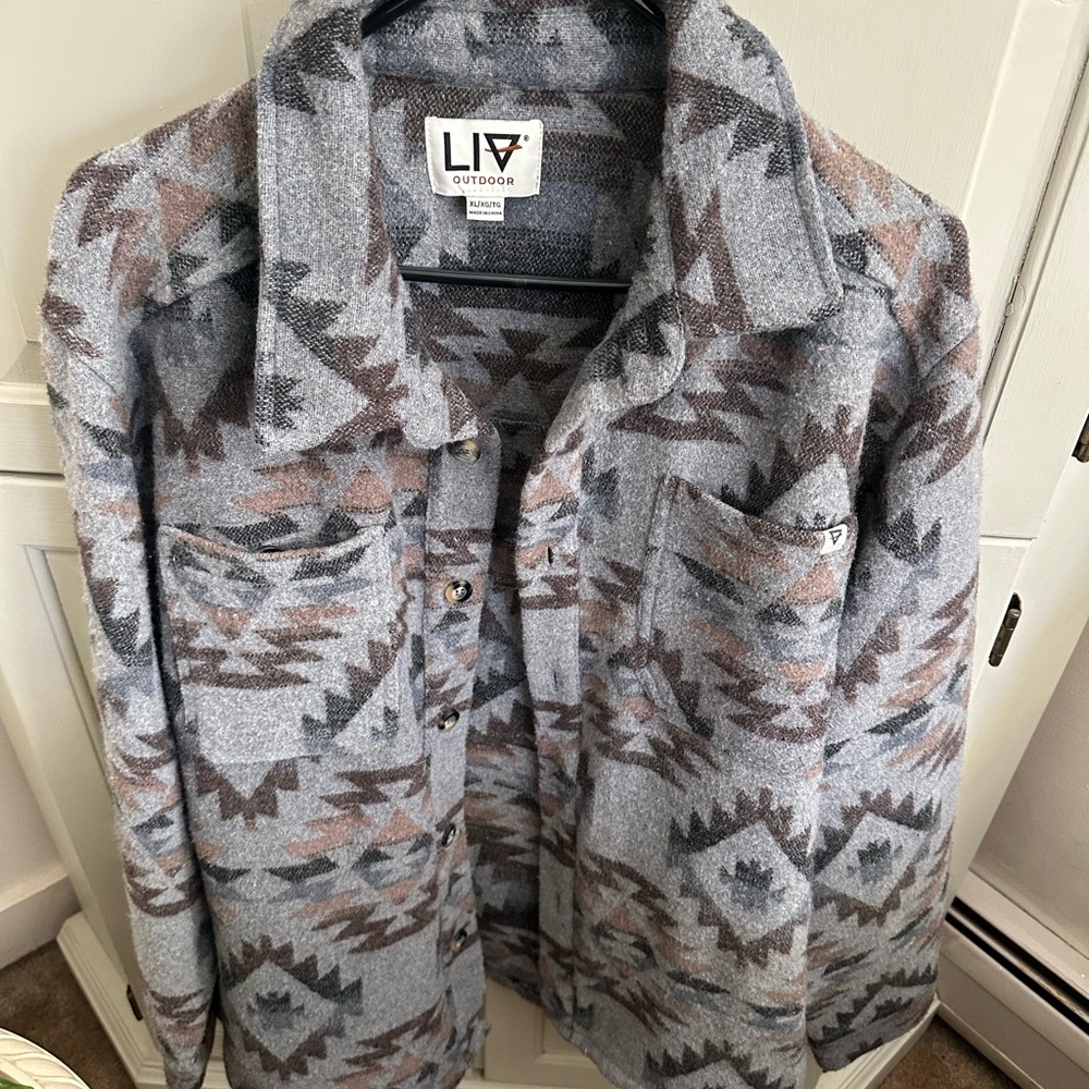 LIV Outdoor Geometric Patterned Jacket